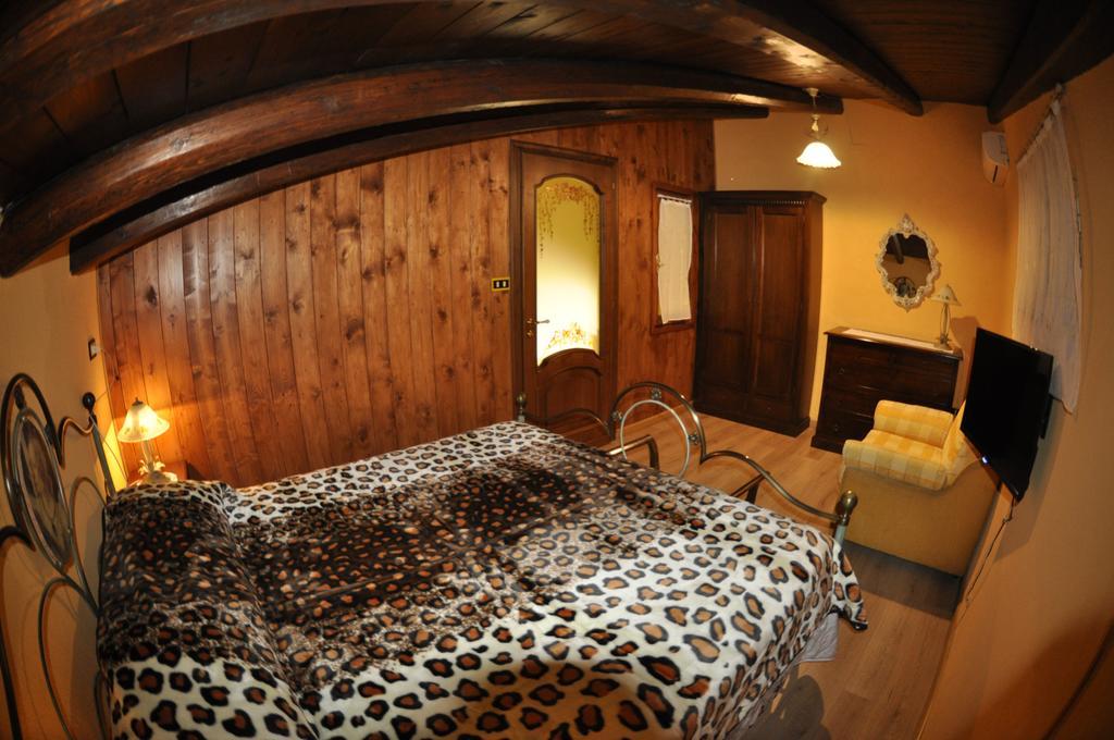 Il Vecchio Frantoio Villa Augusta Kültér fotó